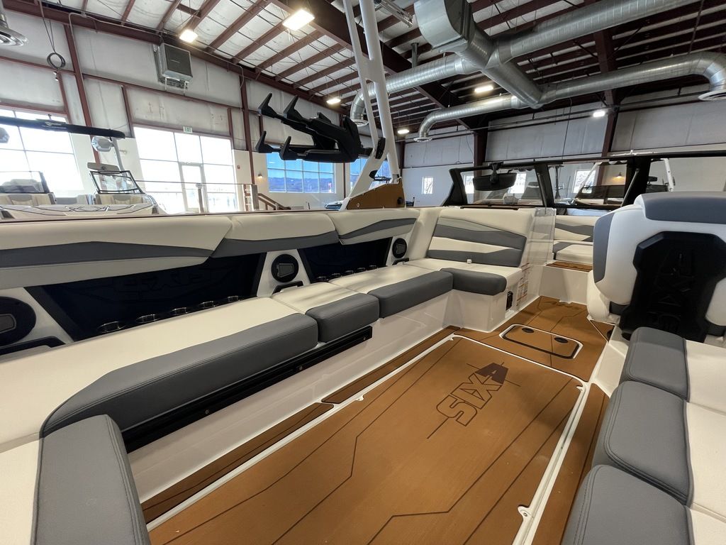 2025 Axis Wake Research A245