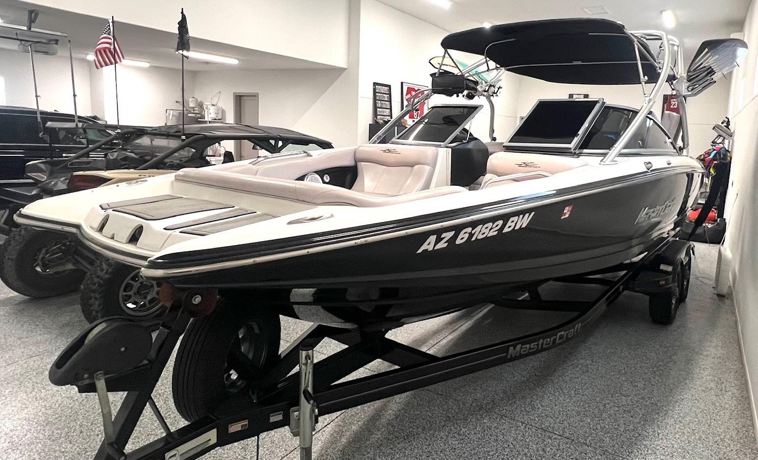 2006 Mastercraft X45 w/ 8.1 liter INDMAR engine – Excellent Condition!