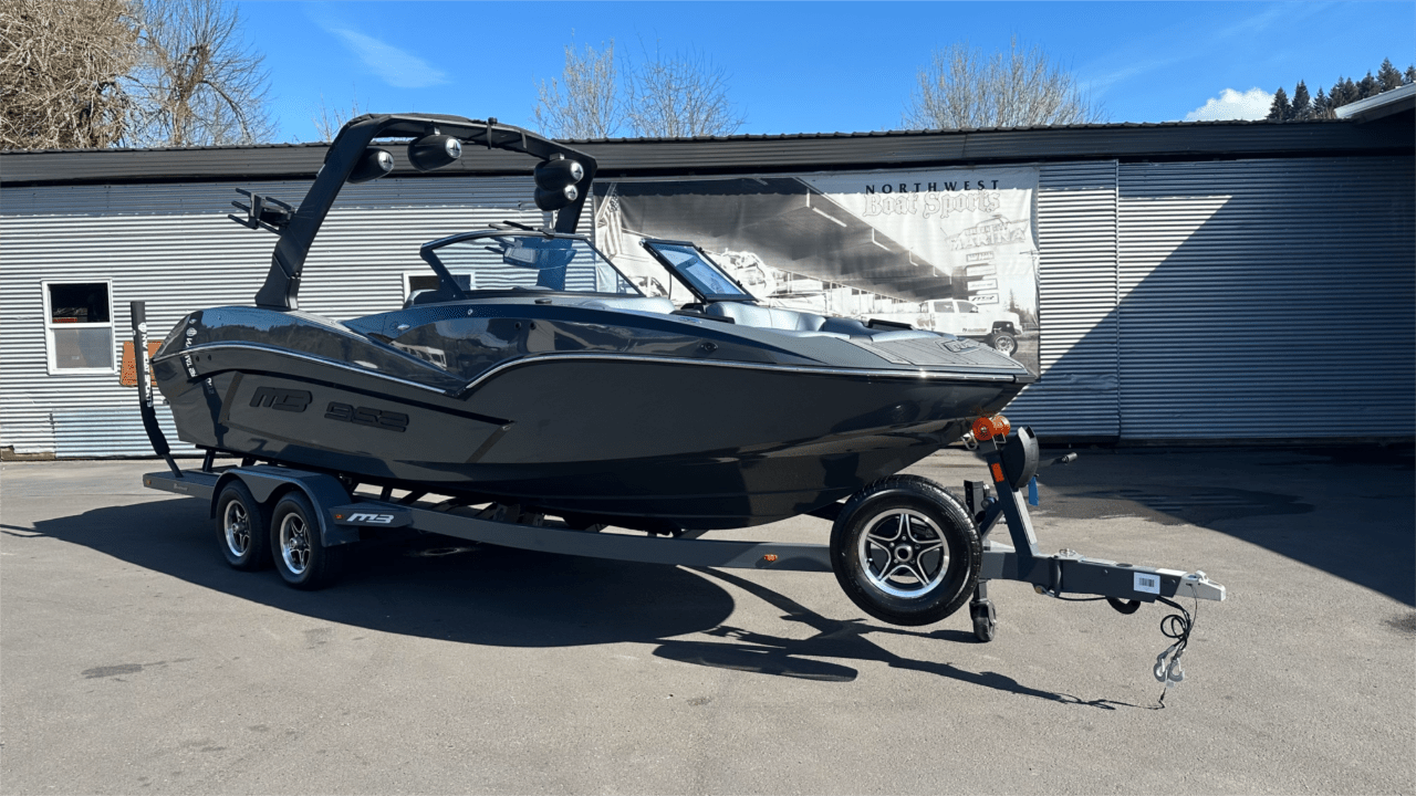 boat.Title