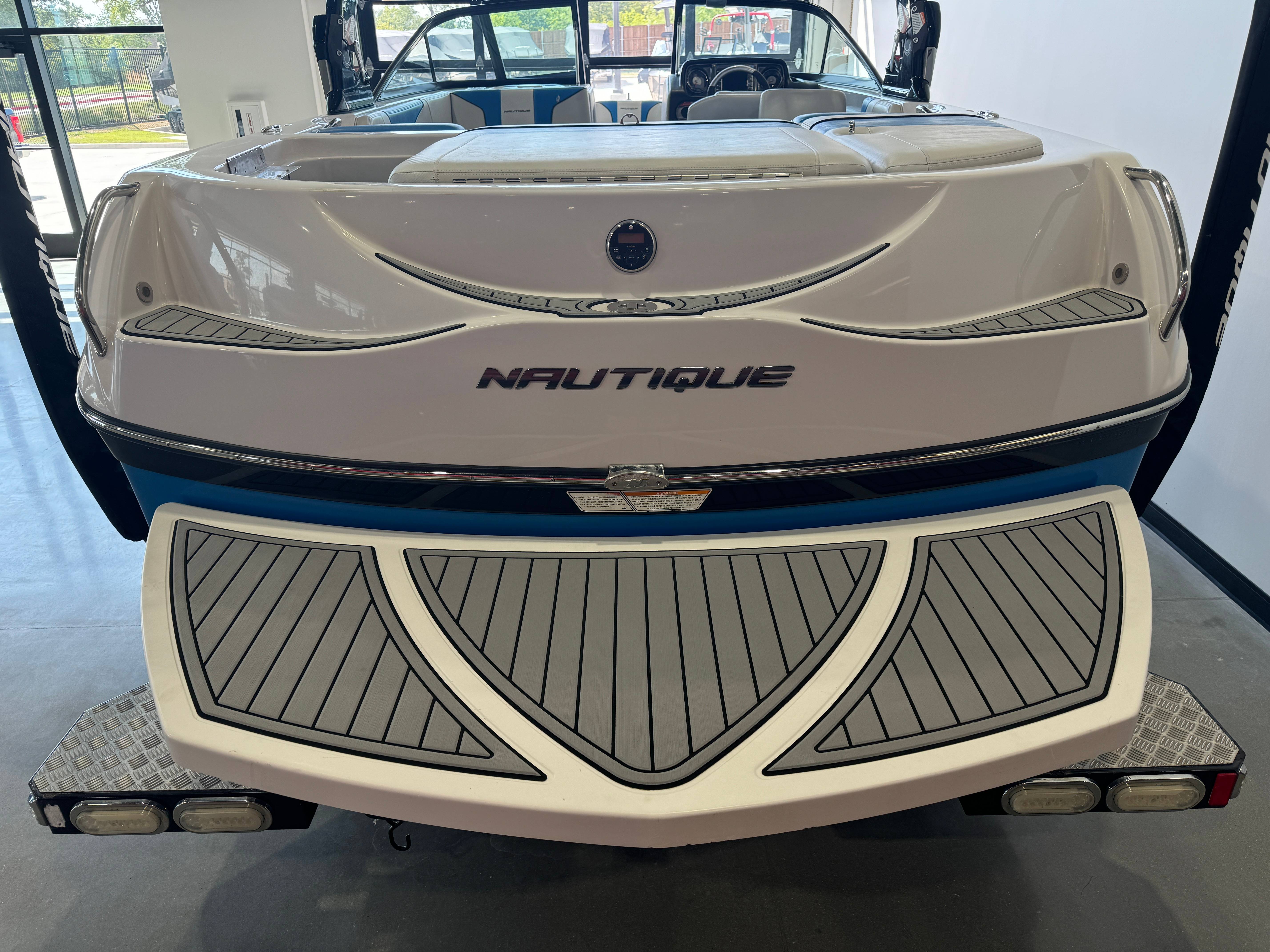 2011 Nautique SUPER AIR NAUTIQUE 210