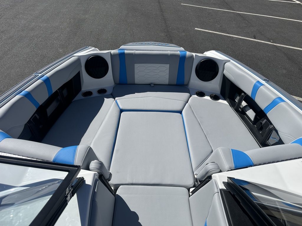 2025 Malibu Boats 22 MXZ