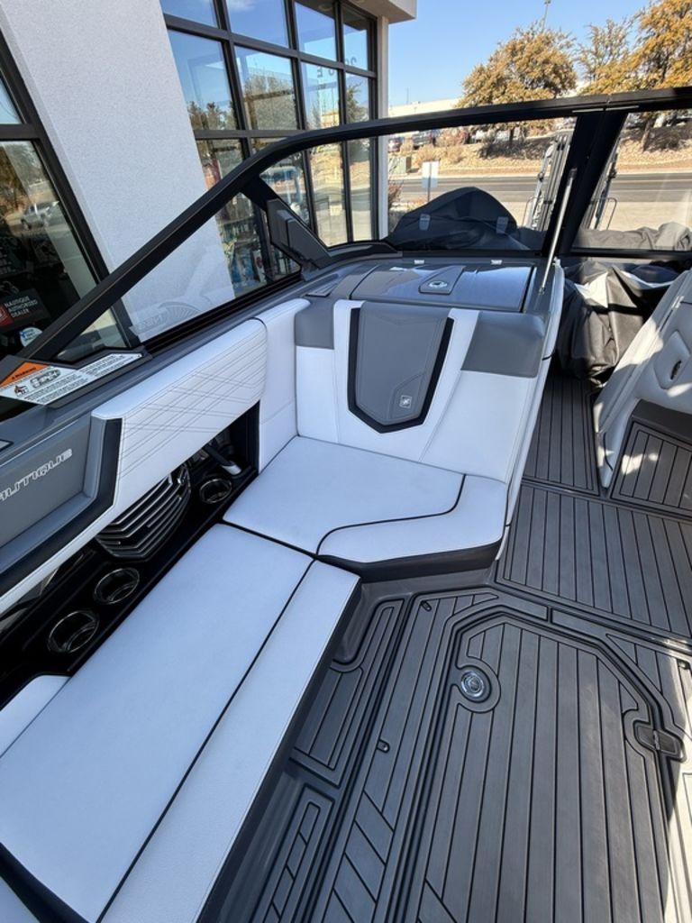 2019 Nautique G23