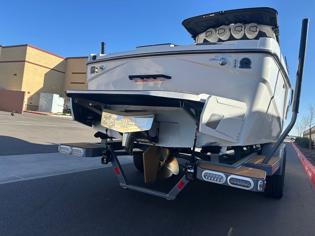 2025 Axis Wake Research T250