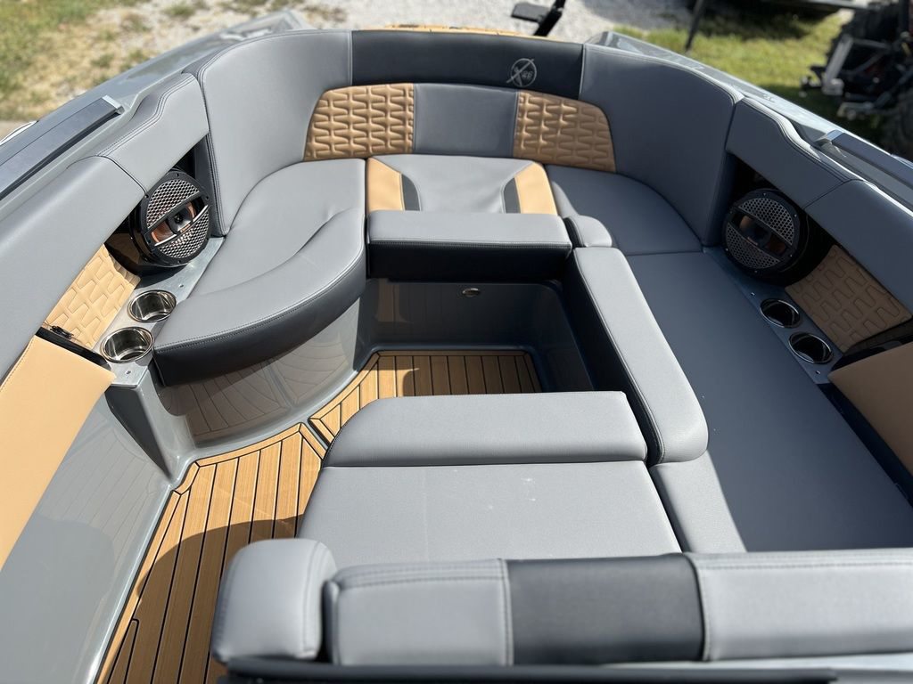 2024 MasterCraft X26