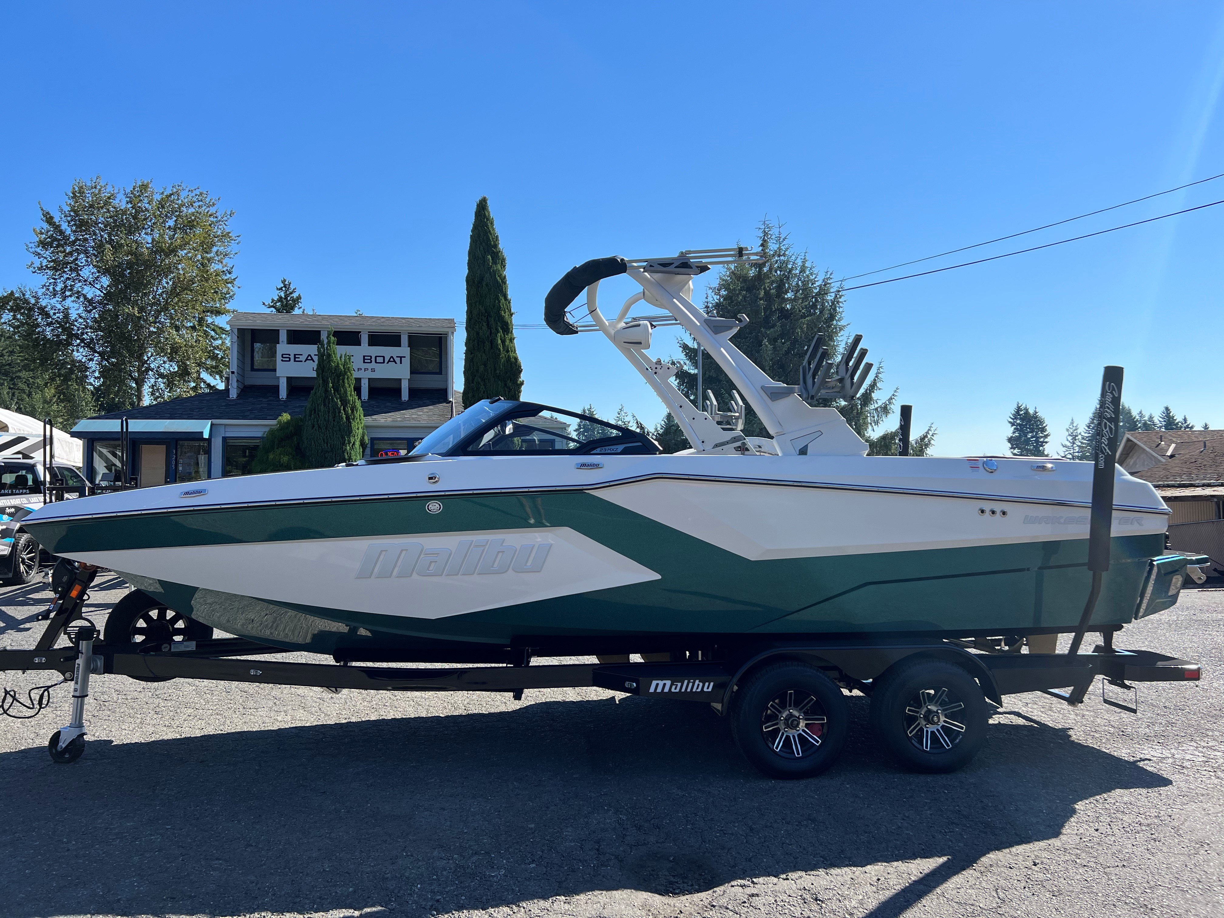 boat.Title
