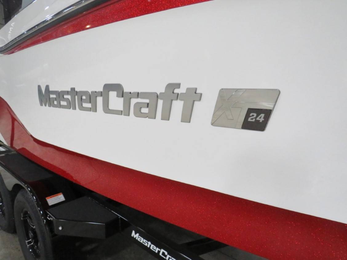 2024 Mastercraft XT24