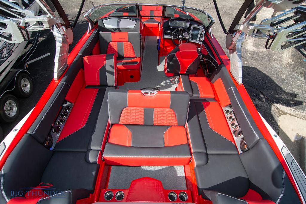 2021 Mastercraft X24