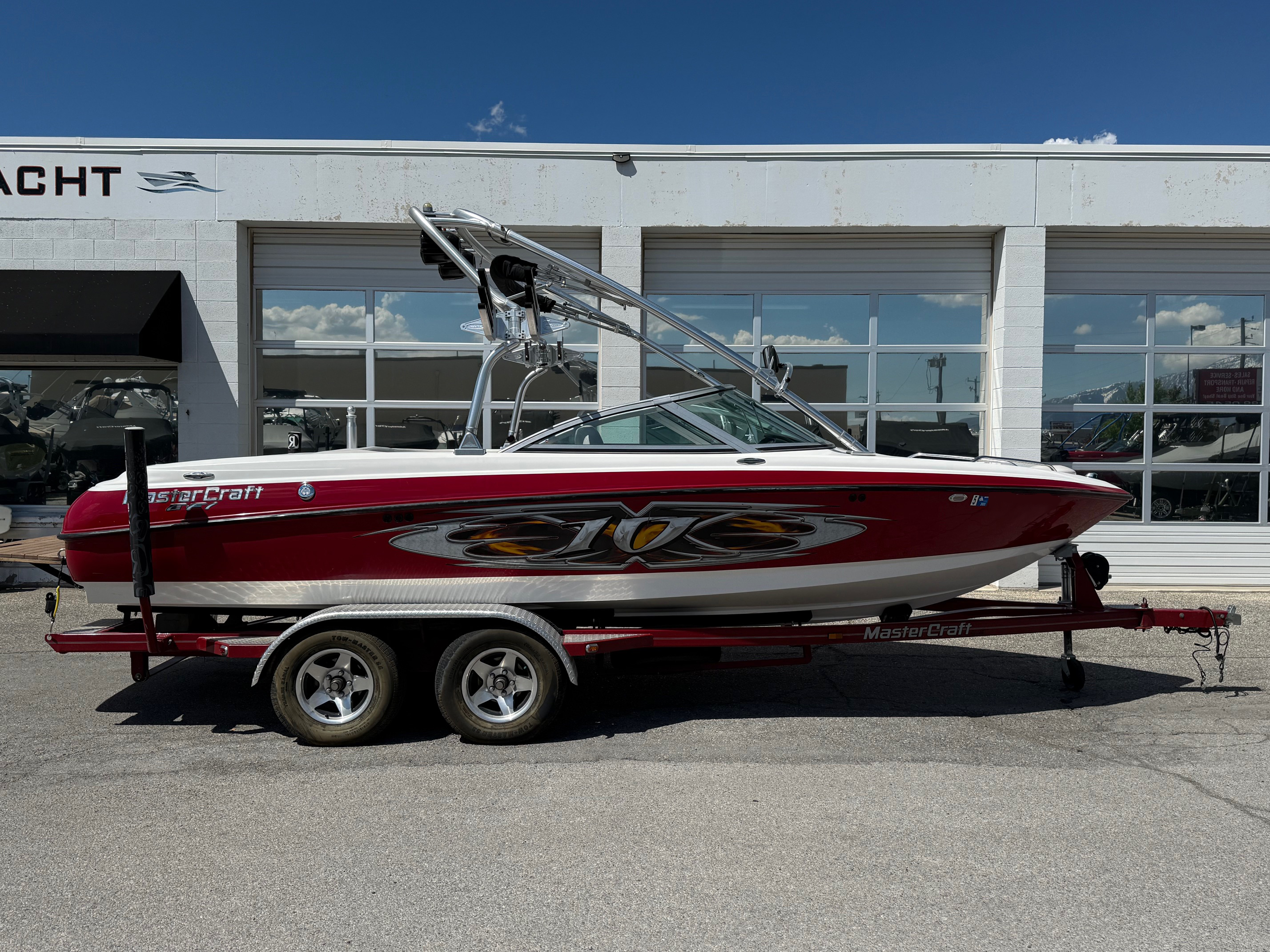 2005 21' MasterCraft "X10"