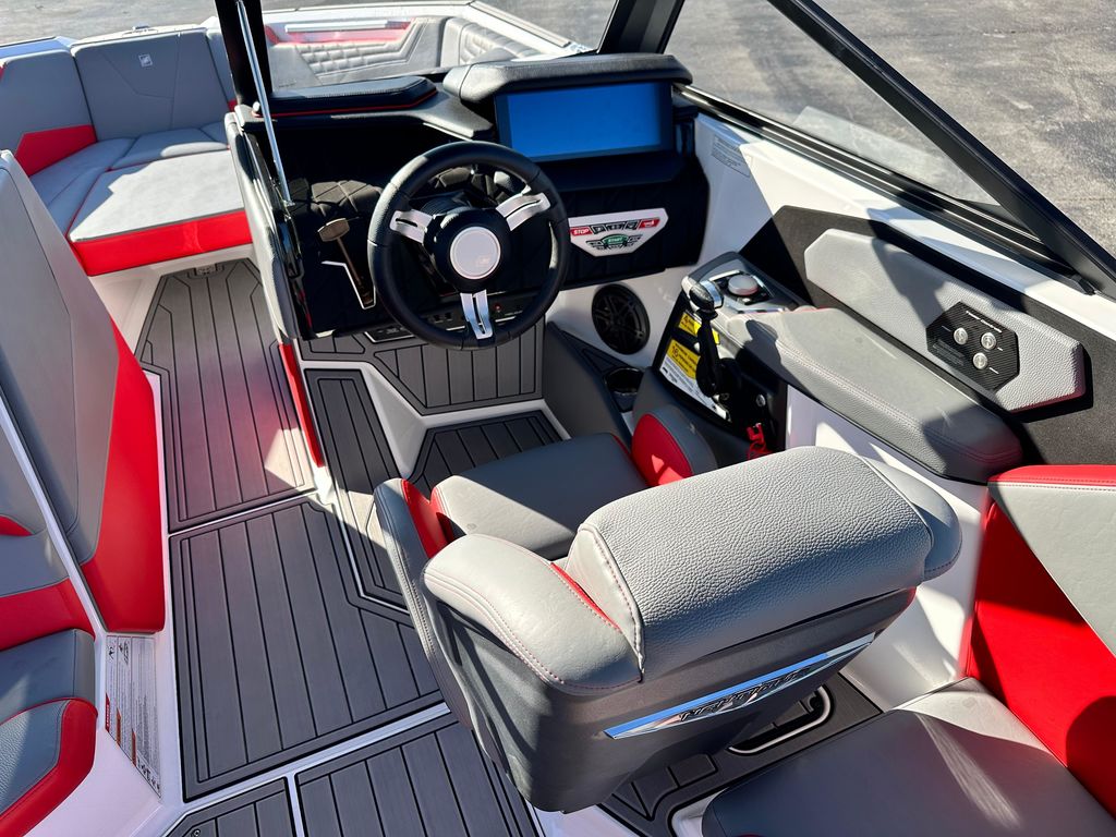 2022 Nautique S23