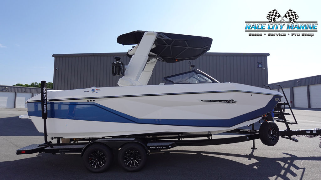 2025 Nautique G23