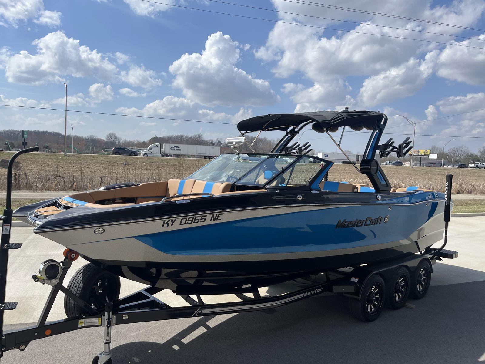 2022 MasterCraft X26
