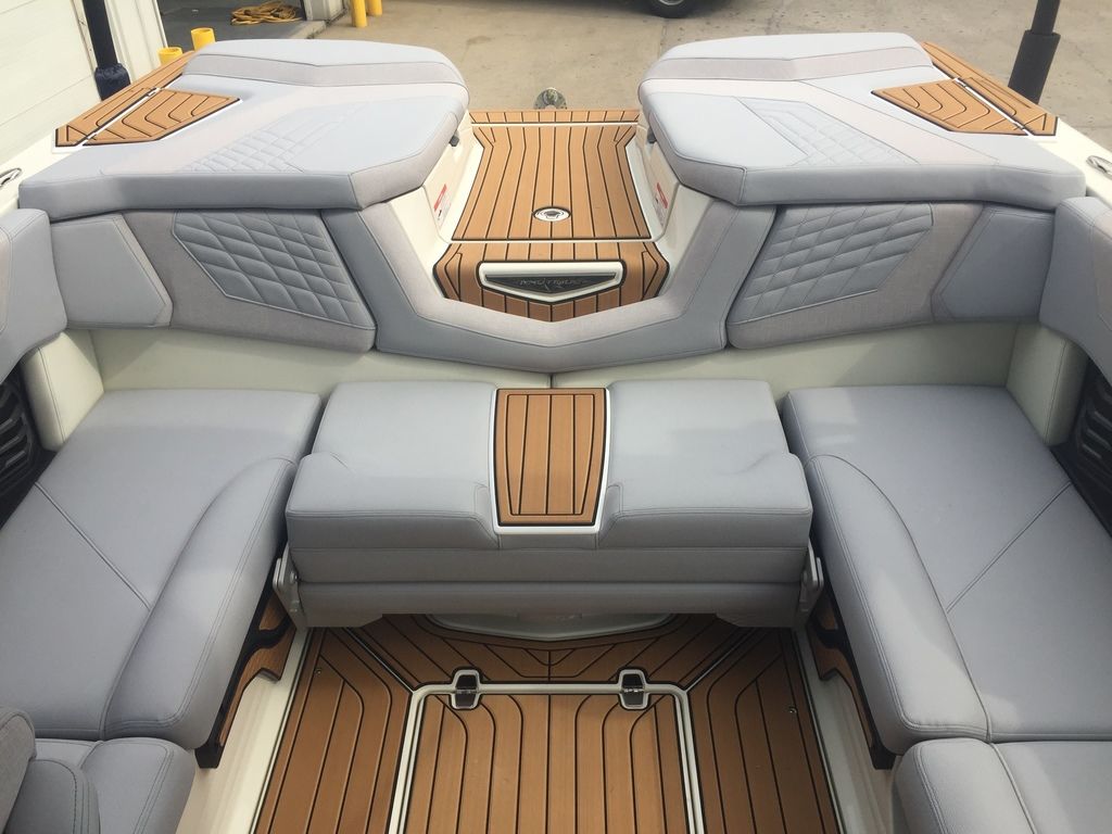 2024 Nautique Super Air Nautique G21