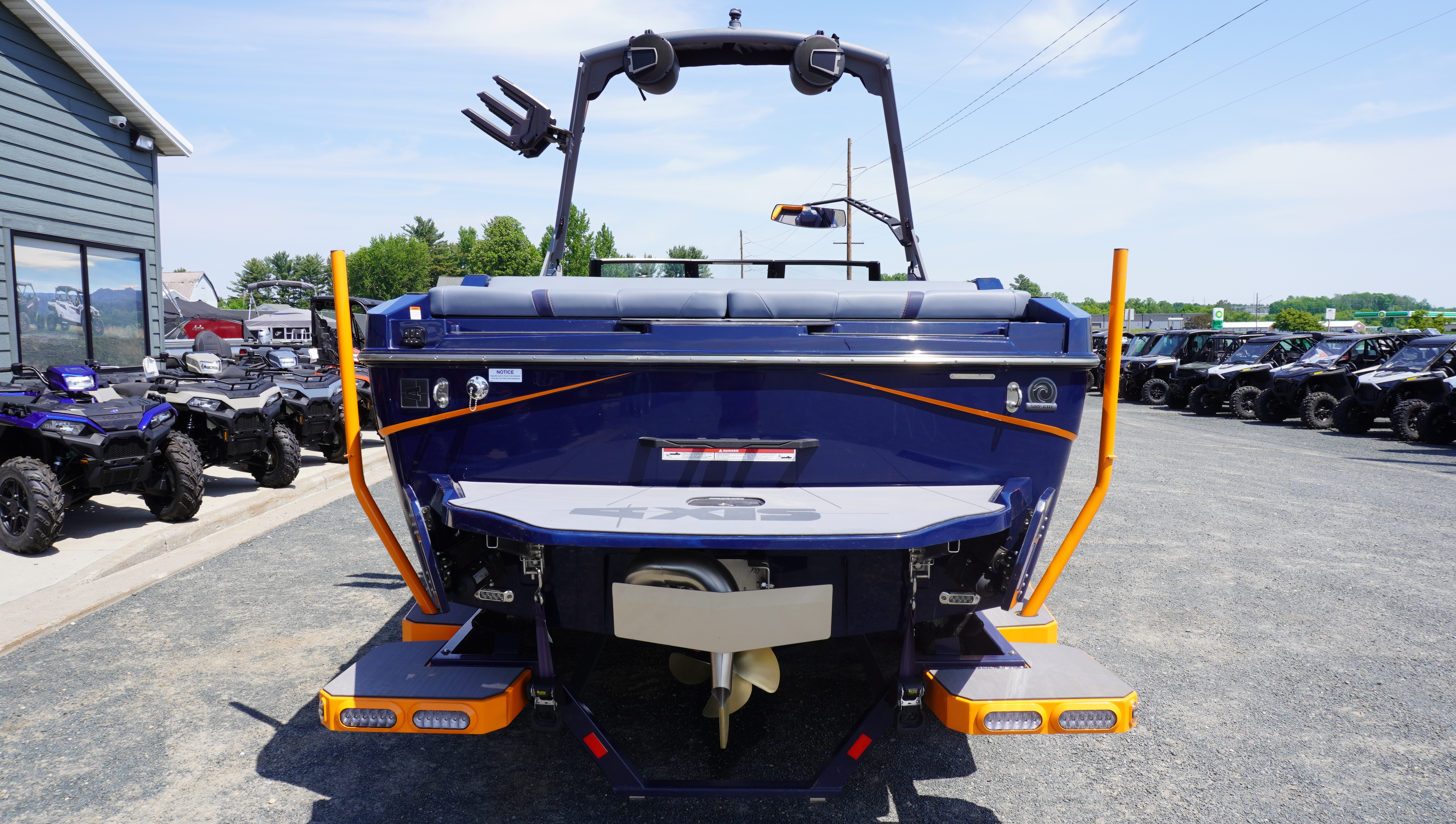 2024 Axis Wake Research T220