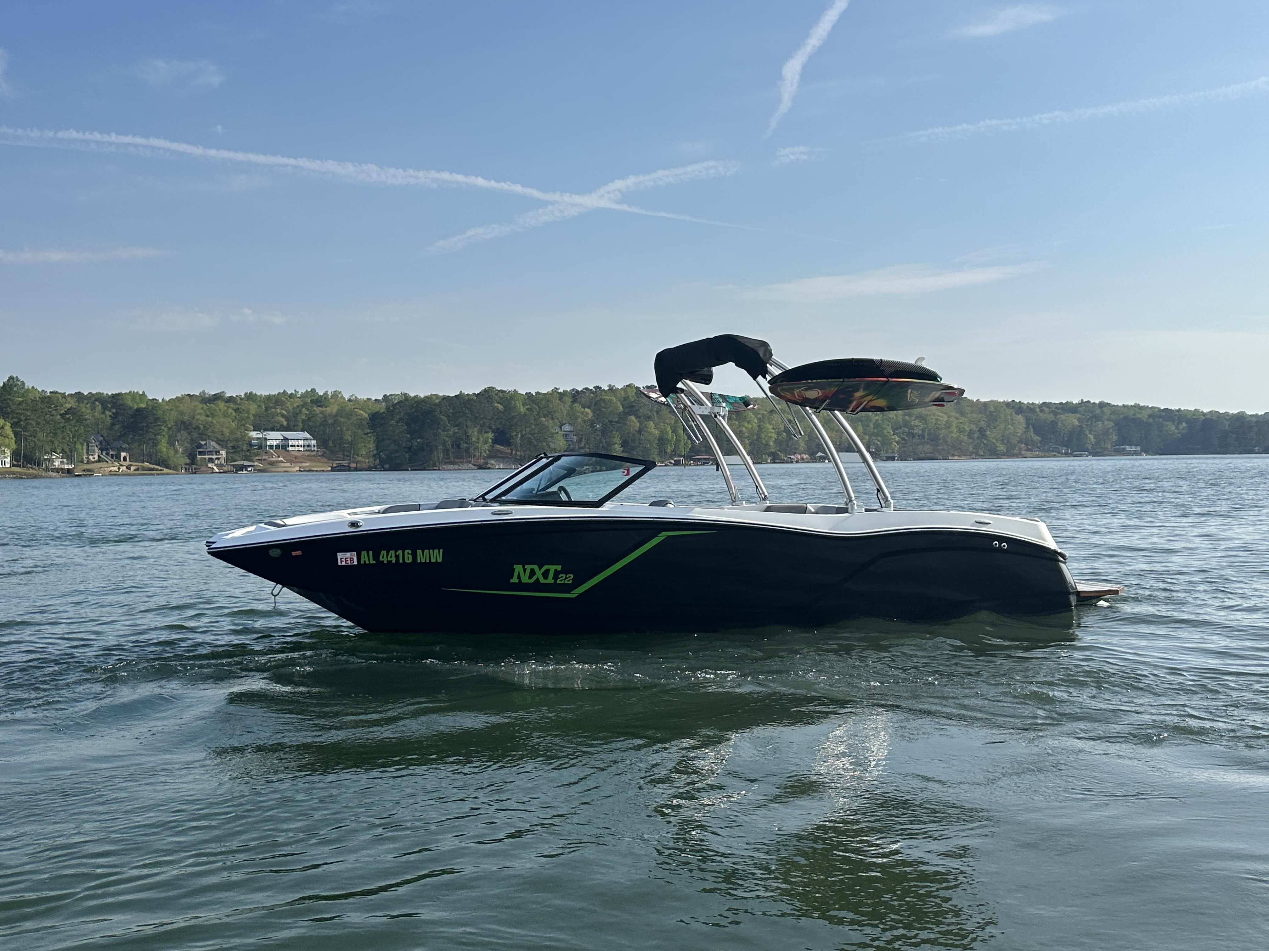 2016 MasterCraft NXT22 with Trailer