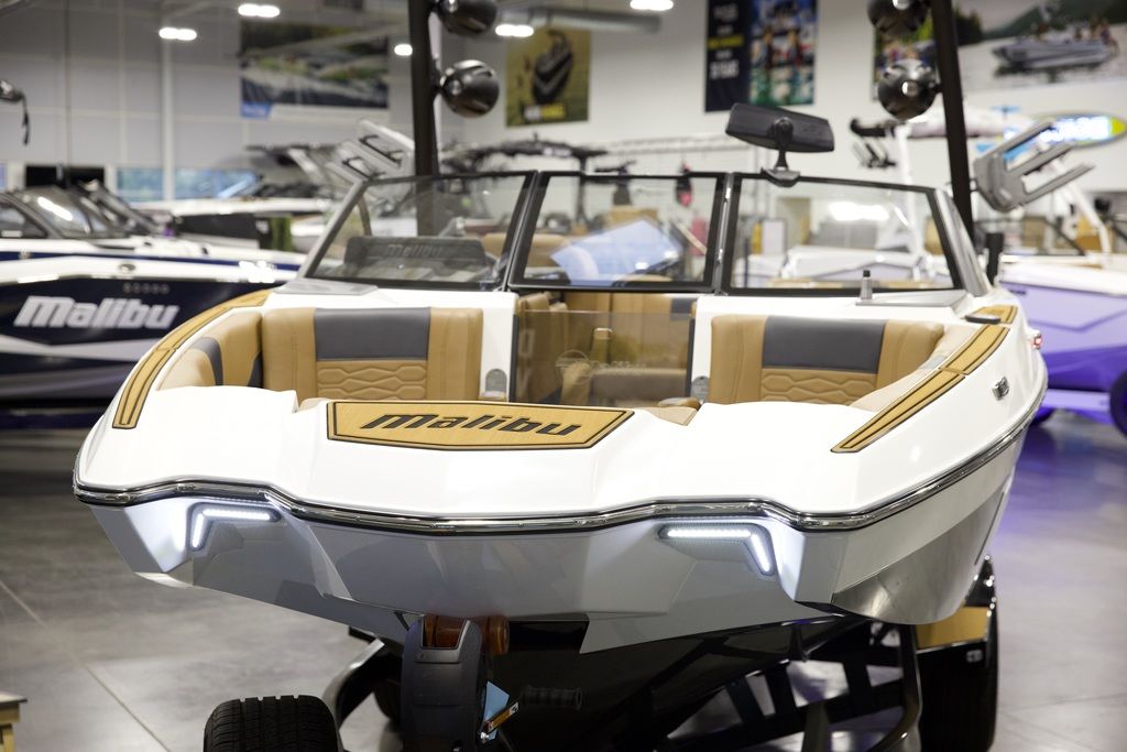 2025 Malibu Boats 22 MXZ