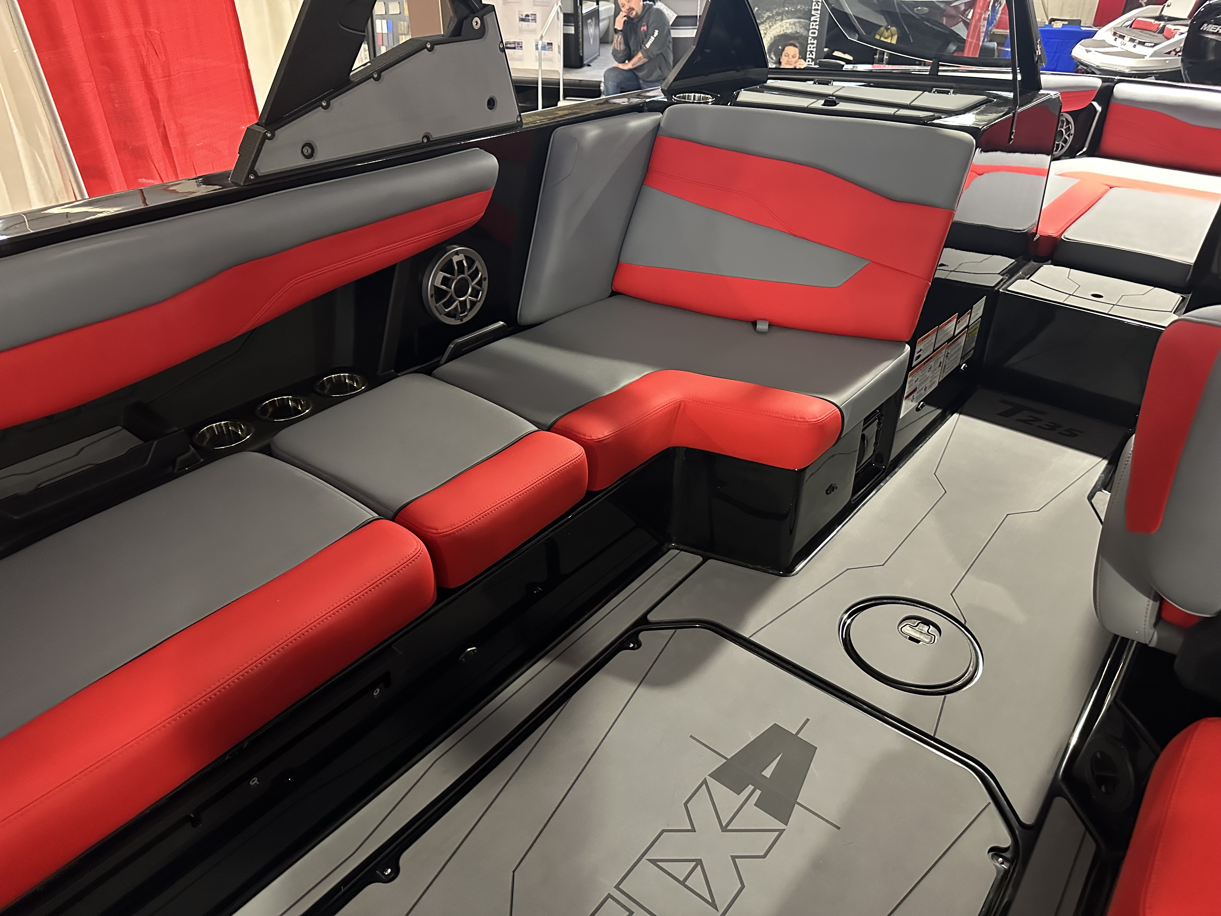 2023 Axis Wake Research T235