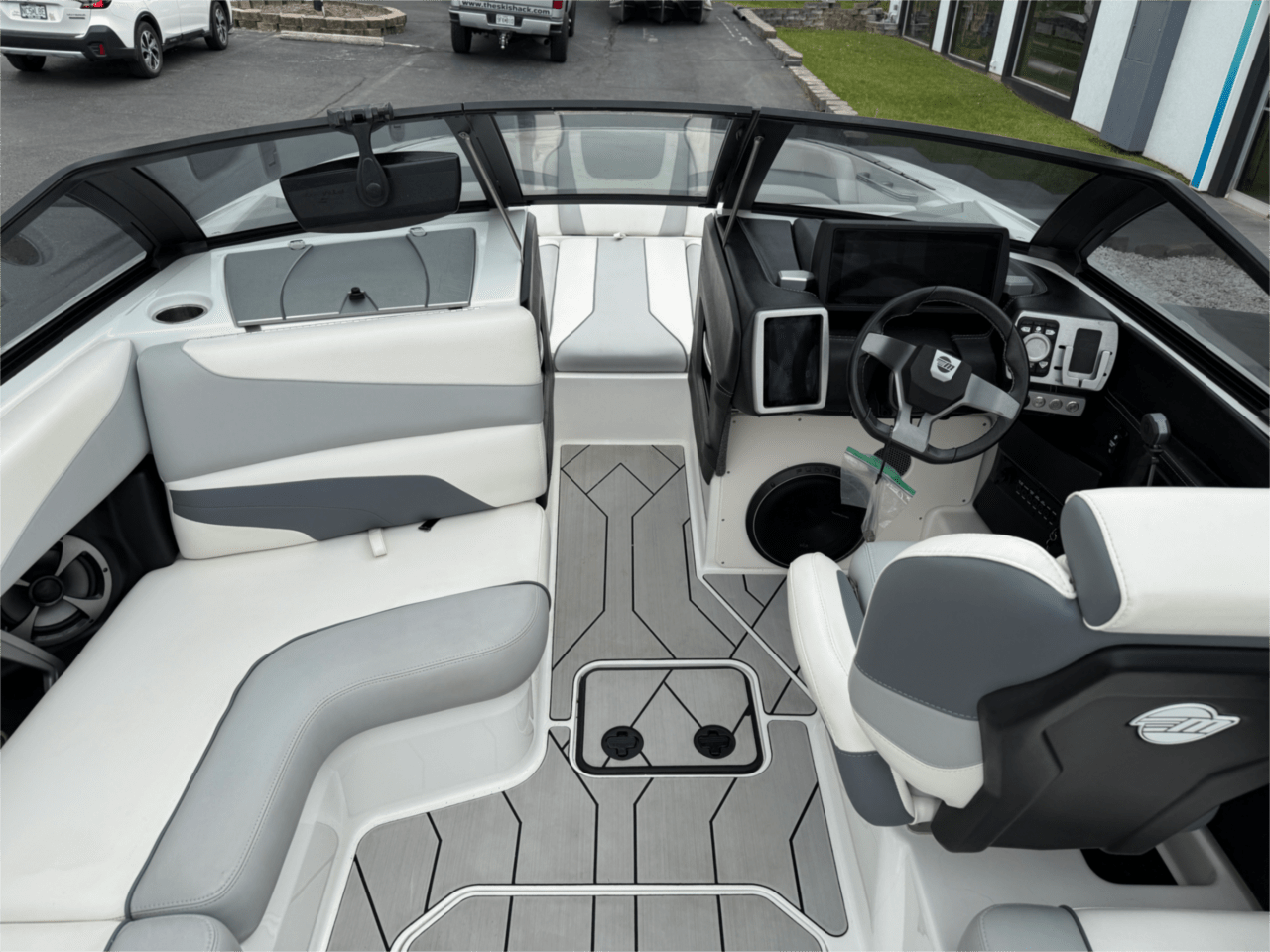 2020 Malibu Wakesetter 24MXZ