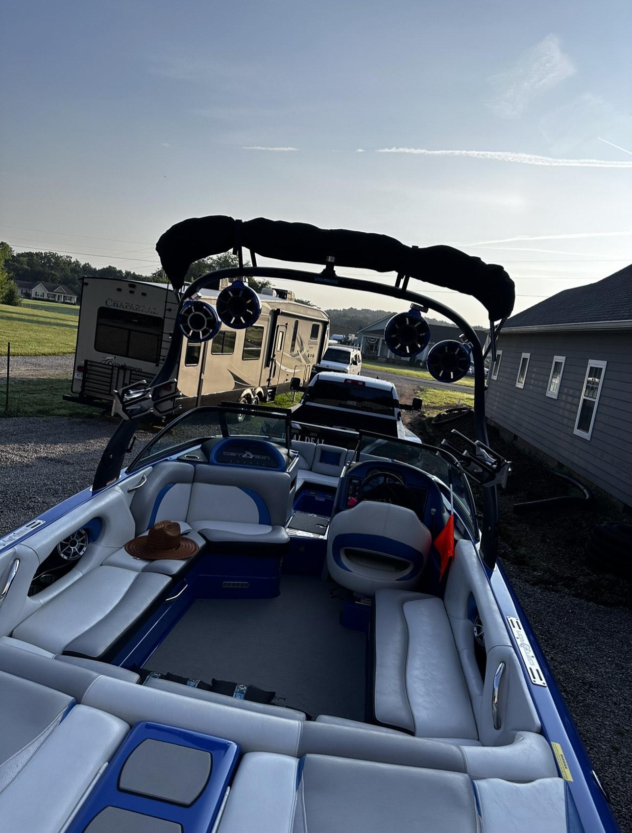 2013 ENZO SV233