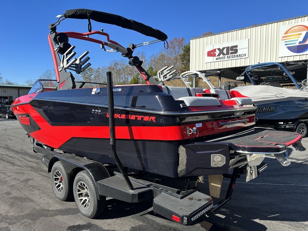 2024 Malibu Boats 23 MXZ