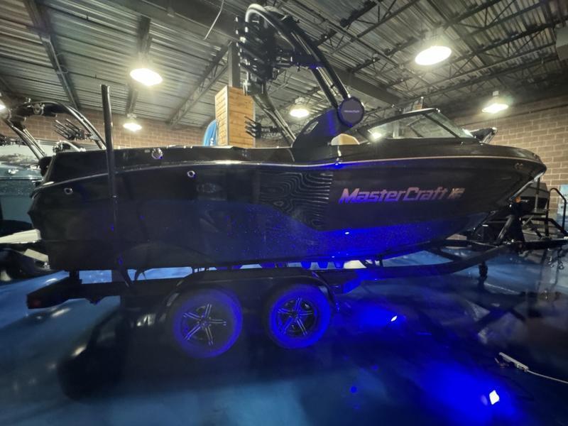 boat.Title