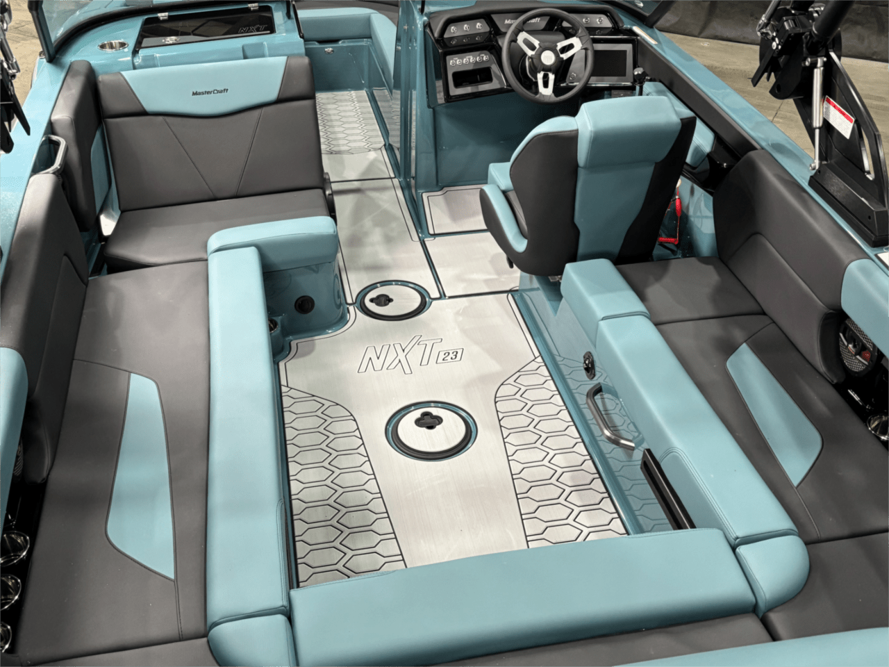 2025 MASTERCRAFT NXT23