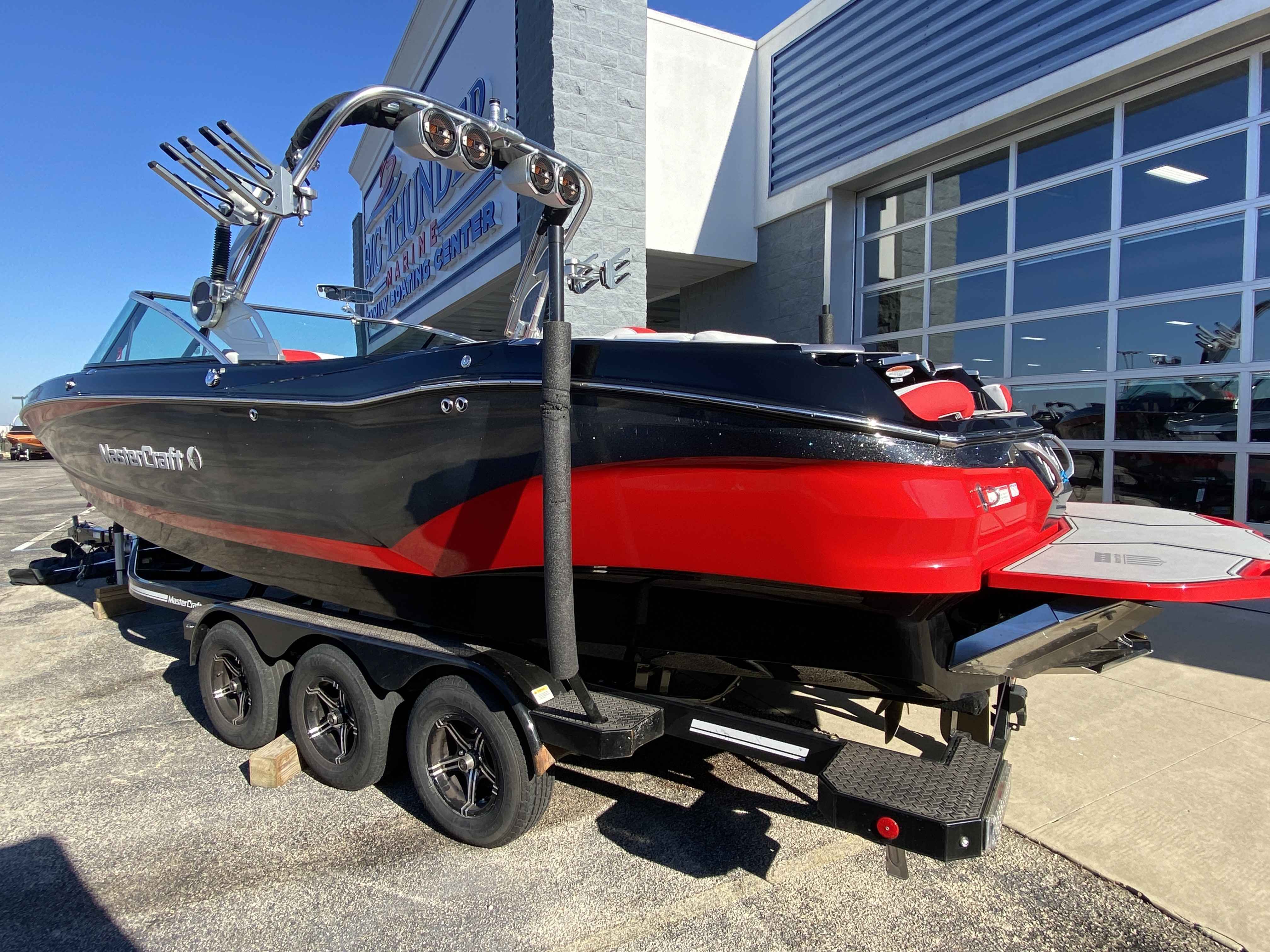 2021 MasterCraft X26