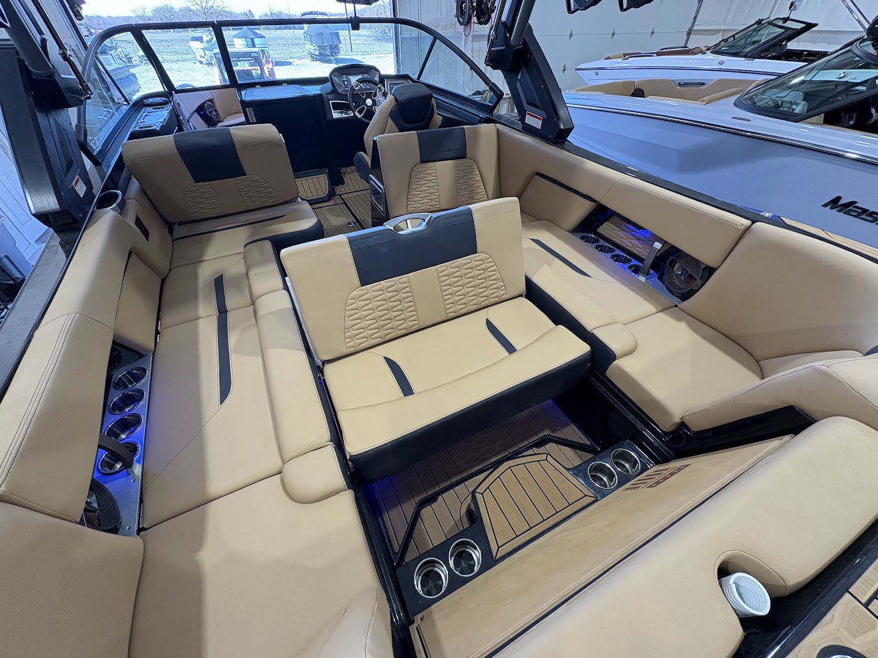 2022 MasterCraft X26