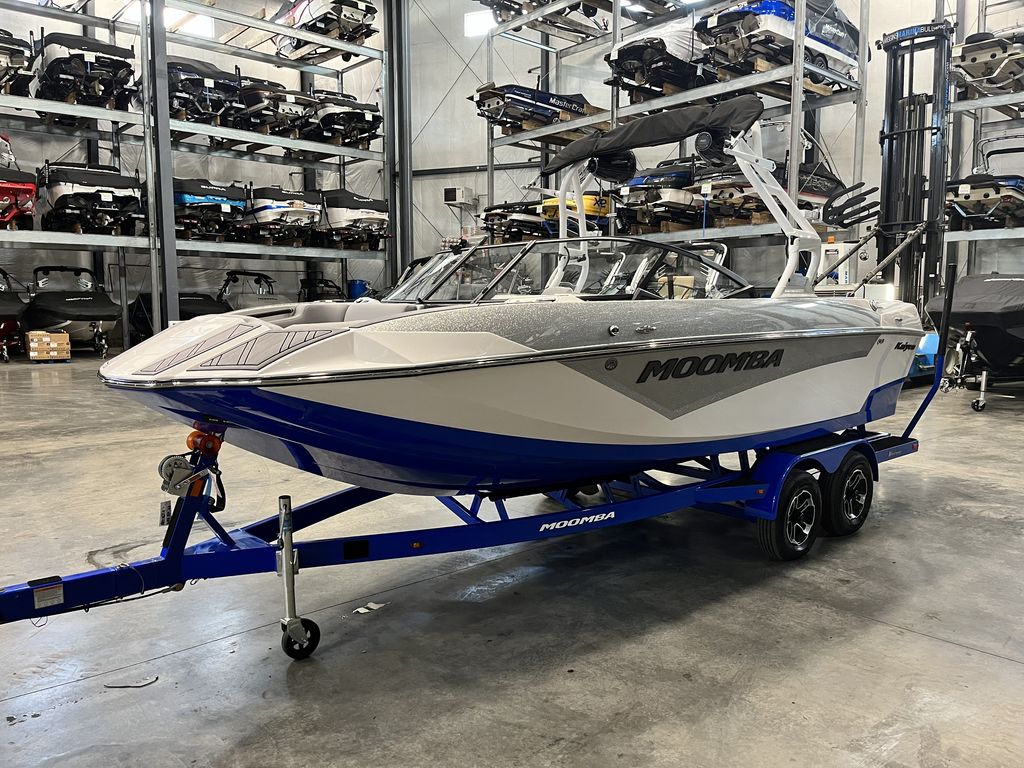 2023 MOOMBA Kaiyen