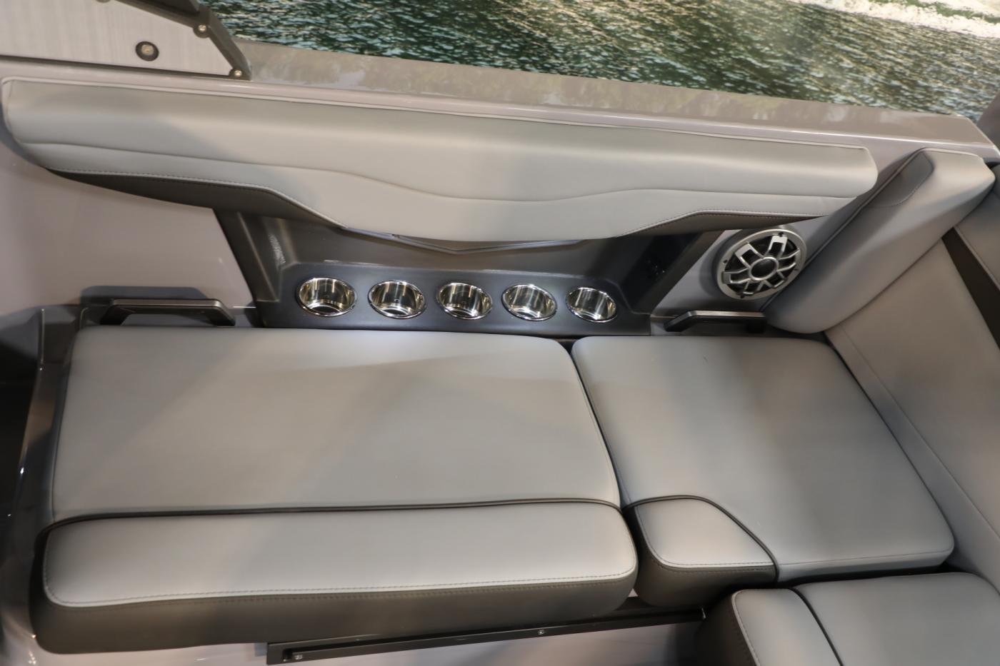 2023 Axis T220