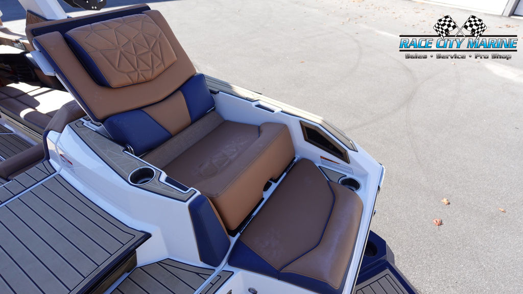 2022 Nautique P25