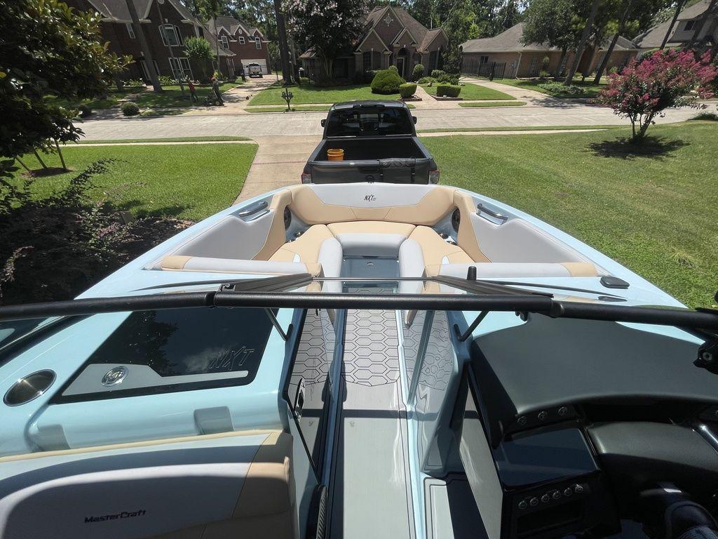 2024 MasterCraft NXT22