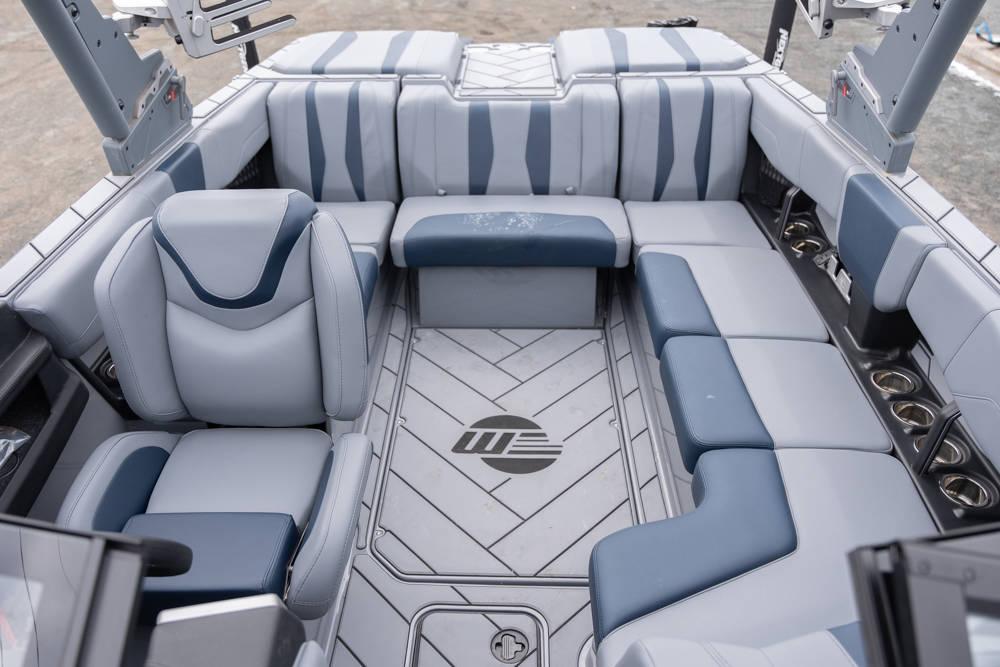 2023 Malibu Wakesetter 22 LSV