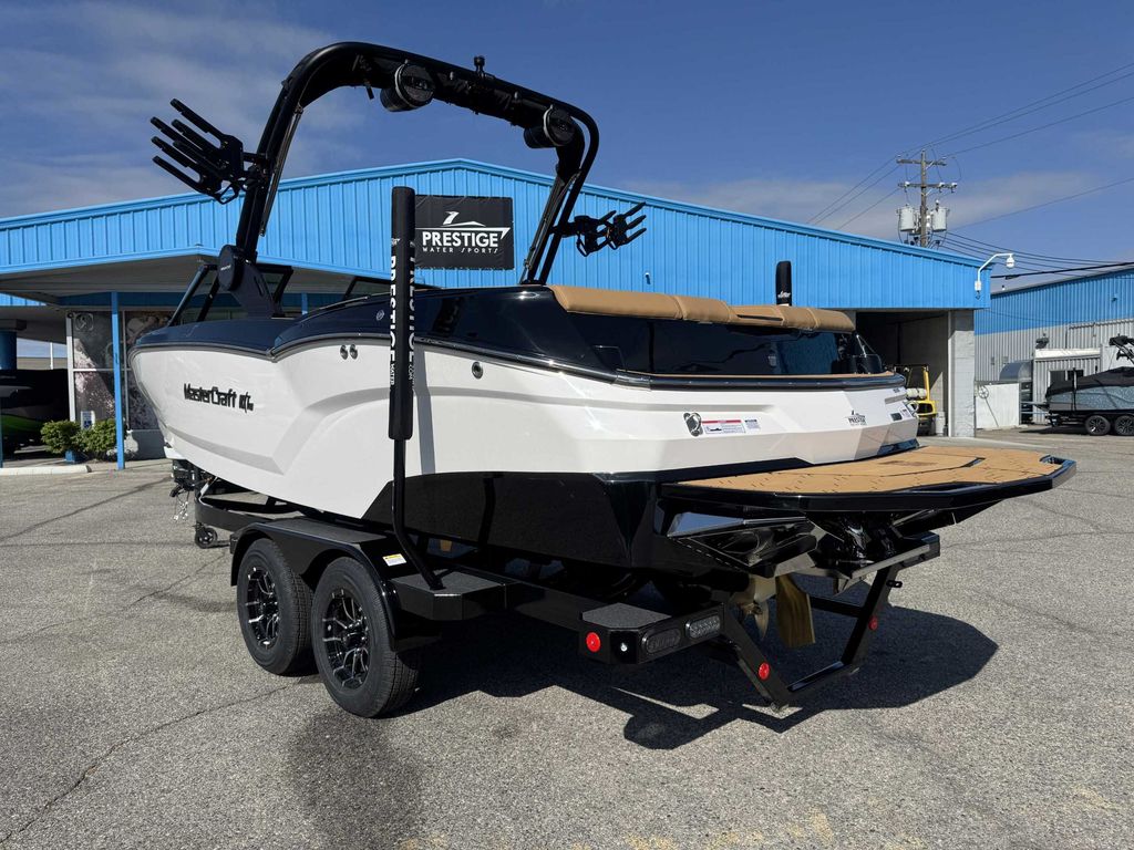 2025 MasterCraft NXT22