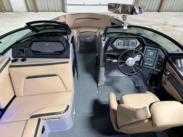 2022 MasterCraft Xstar X-Star 104 hrs! Includes trailer! 6.2L Ilmore