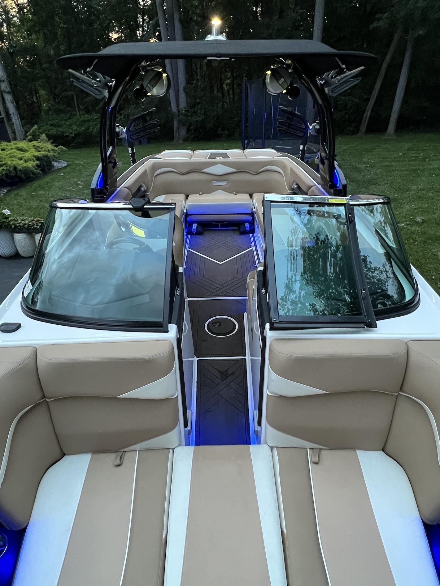 2017 SUPRA SE 550, FULLY LOADED, FRESHWATER, 358 hours
