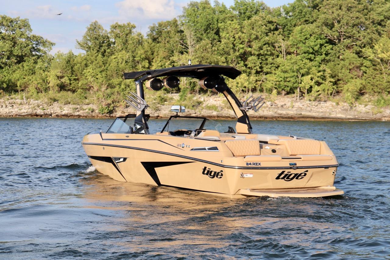 2023 TIGE 24RZX HARD LOADED * LOW HOURS * WAY BELOW DEALER COST!!