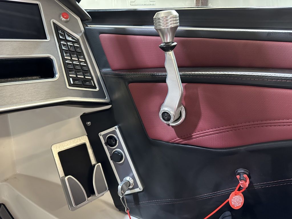 2022 MasterCraft XT20
