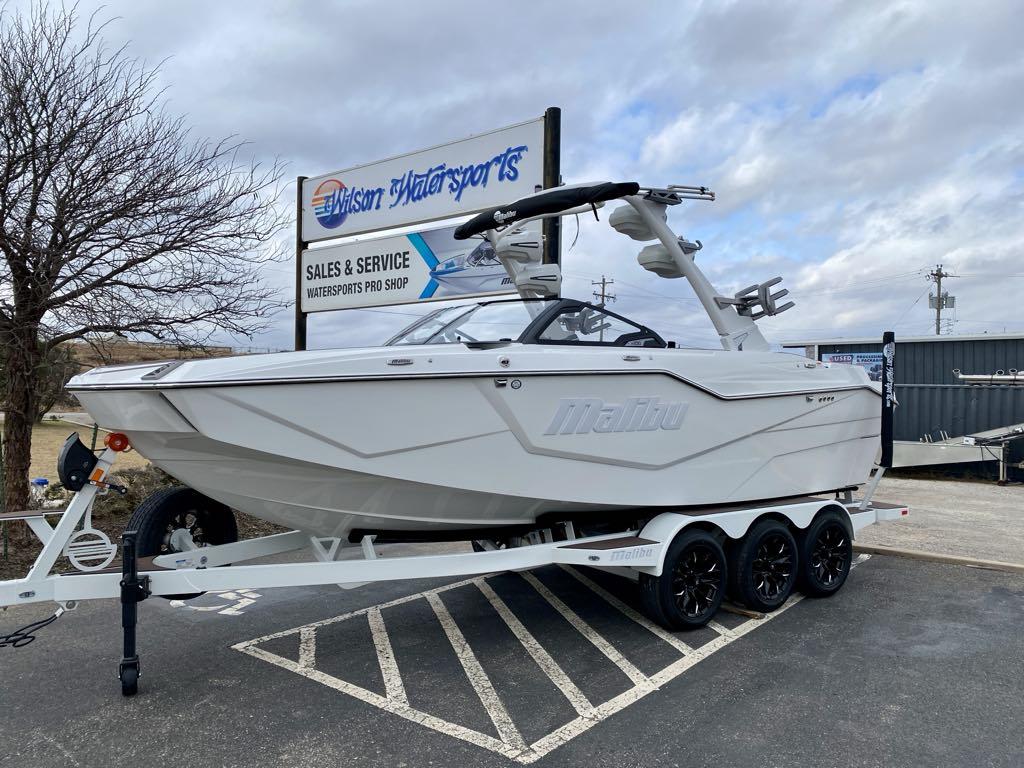 boat.Title