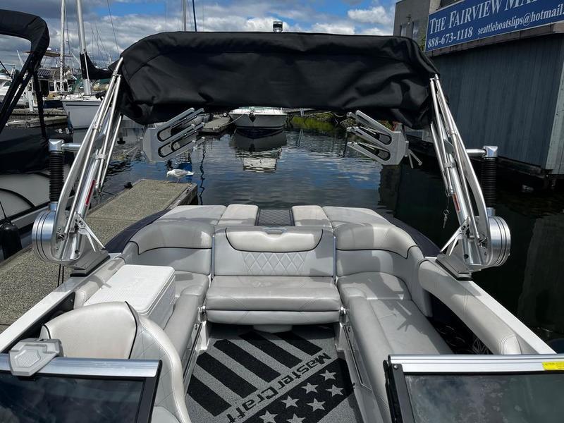 2015 MasterCraft X10