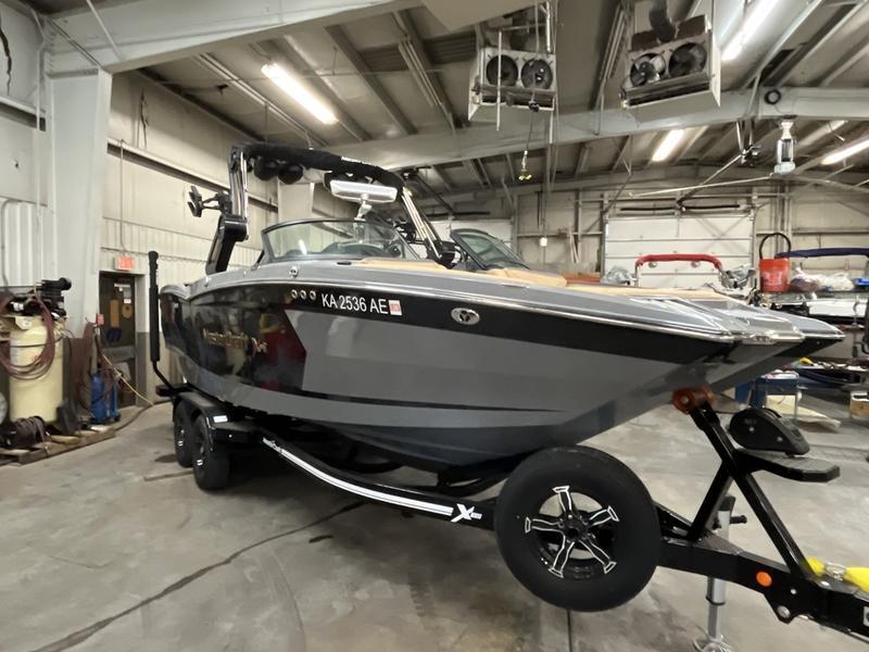 2022 MasterCraft XStar S