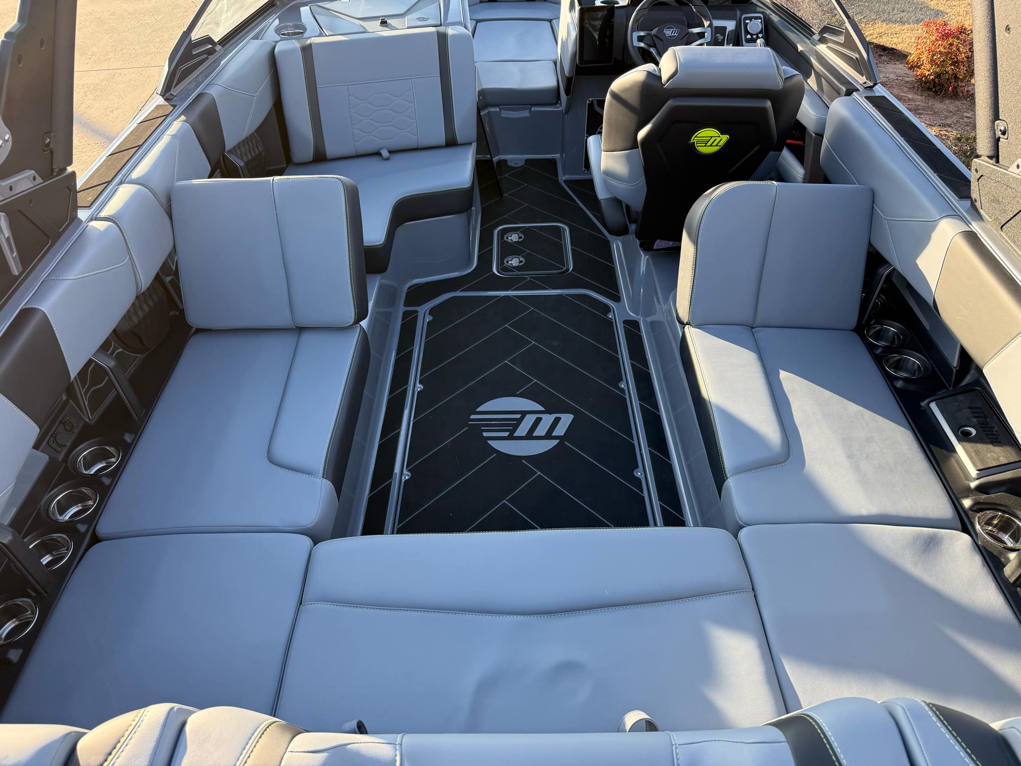 2025 Malibu 23LSV