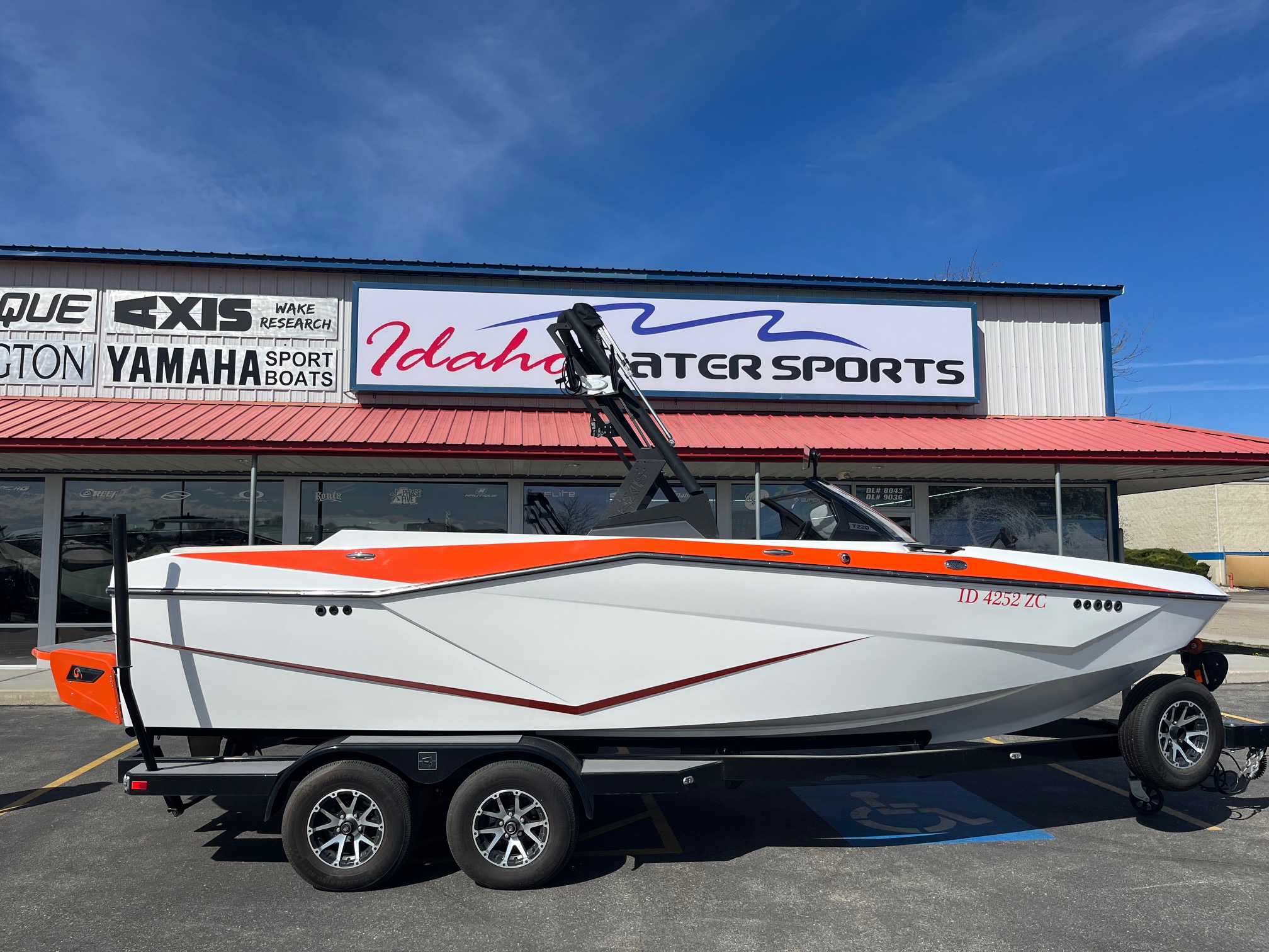 2022 Axis Wake Research T220