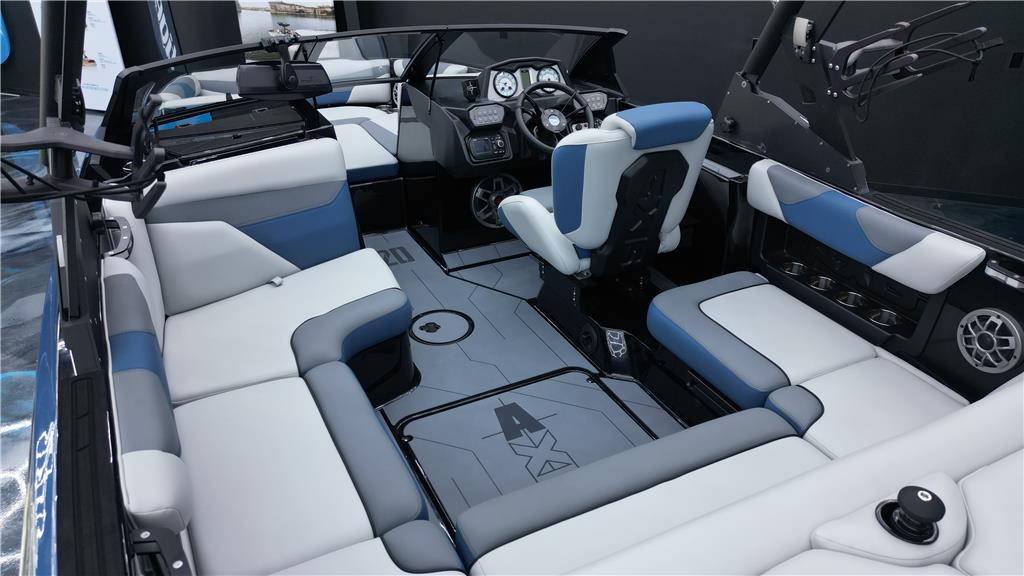 2021 Axis A20 ** Only 65 Hours ** Icon