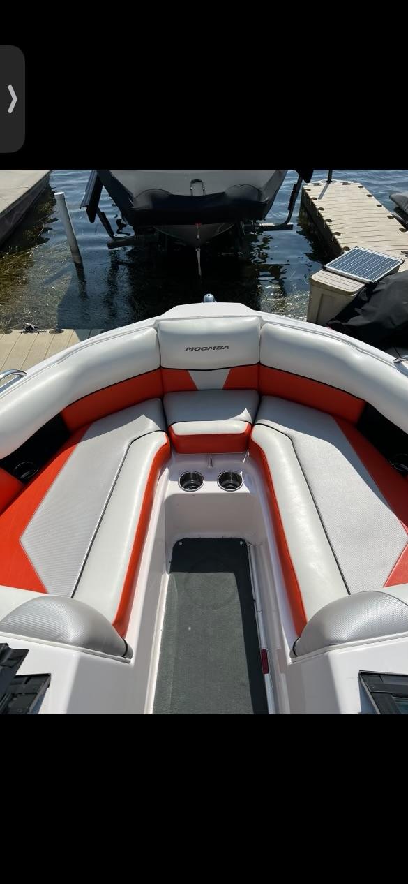 boat.Title