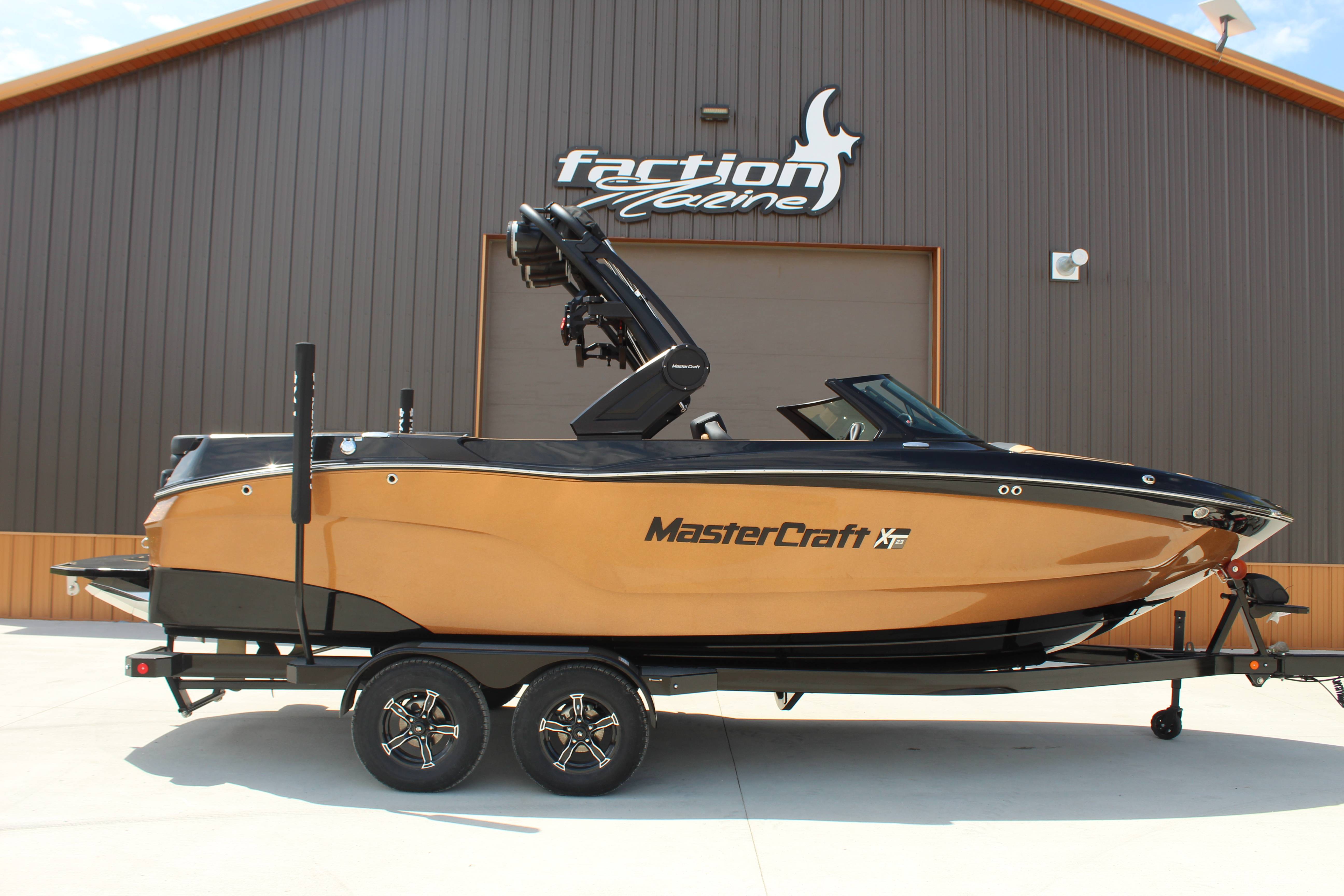 2024 MasterCraft XT23