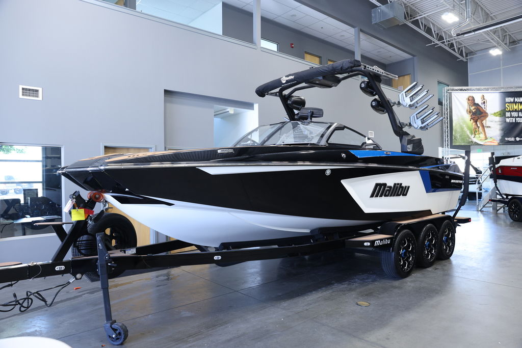 2024 Malibu Boats 24 MXZ