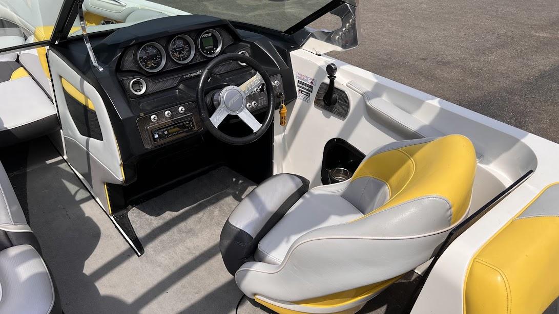 2014 MB Sports F24 Tomcat