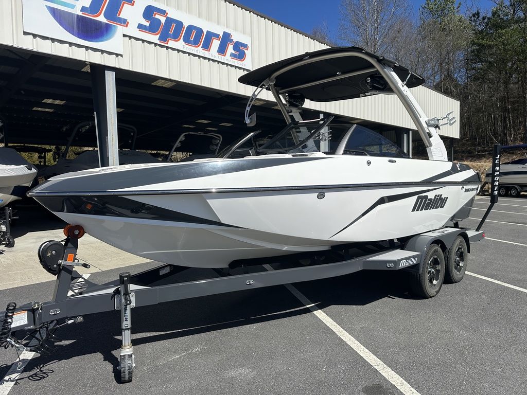 2018 Malibu Boats 21 VLX