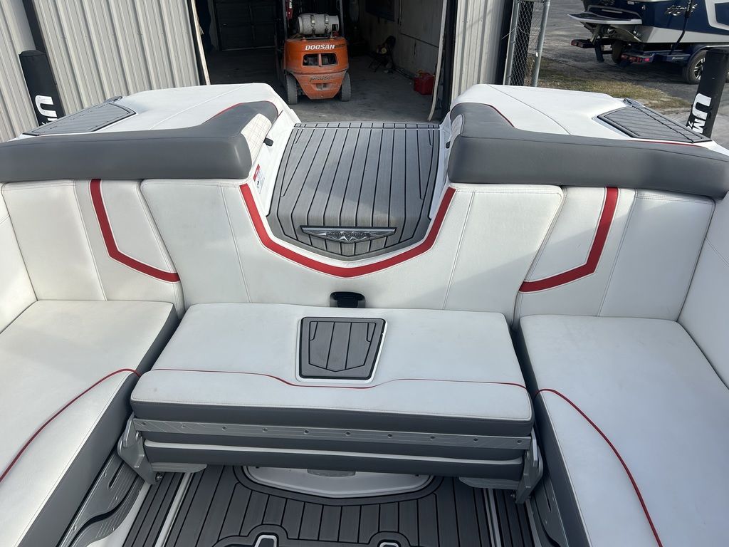 2019 Nautique Super Air Nautique G23