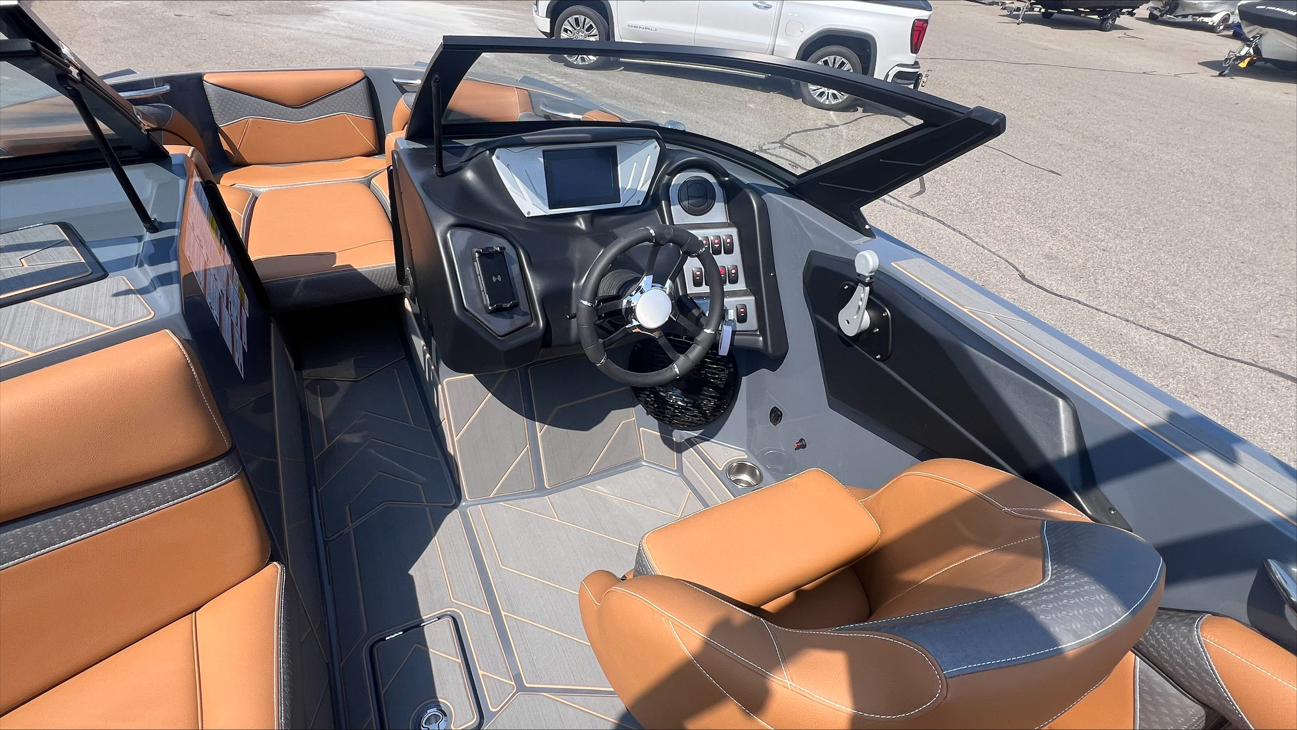 2024 Supreme S220
